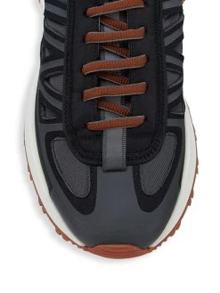 Maison Margiela 50/50 Low-Top Sneakers For Men -Safavieh And Maison Margiela Sales unnamed file 1074