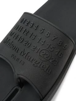 Maison Margiela Tabi Pool Slides For Men -Safavieh And Maison Margiela Sales unnamed file 1119