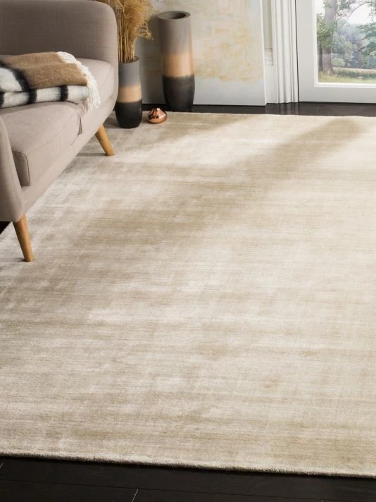 Safavieh Mirage Minimalistic Rug 4 Safavieh Mirage Minimalistic Rug - Image 2