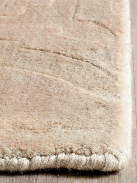 Safavieh Mirage Hand-Loomed Rug 5 Safavieh Mirage Hand-Loomed Rug - Image 3