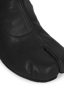 Maison Margiela Tabi Leather Ankle Boots Brown -Safavieh And Maison Margiela Sales unnamed file 596